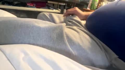 ilovetoshowoffagain online show from February 3, 2026, 8:03 pm