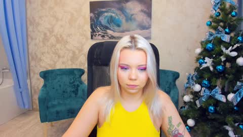 Roxy online show from December 22, 2024, 7:31 pm