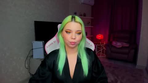 Roxy online show from February 14, 2026, 6:26 pm