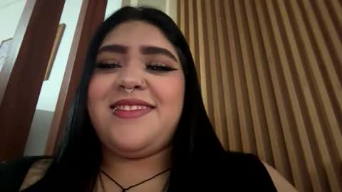 im_bunny__ online show from June 5, 2026, 11:27 am