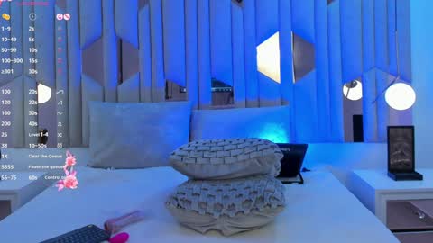 Caro   online show from December 24, 2024, 8:44 am