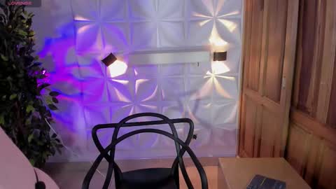 criss online show from October 31, 2025, 3:40 am