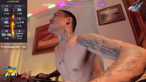 im_dominike online show from November 11, 2025, 5:29 am