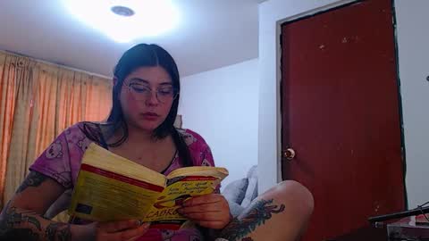 Snapshot of im_hanna_x2 chatting on October 30, 2025, 6:52 pm Hanna online show from October 30, 2025, 6:52 pm