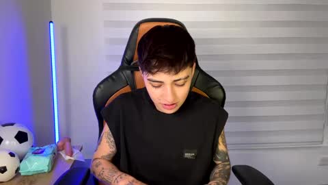 Laia online show from January 10, 2025, 1:10 am