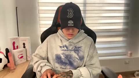 Laia online show from January 17, 2025, 9:39 pm