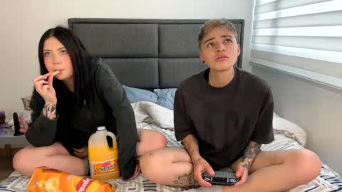 Laia online show from February 13, 2025, 9:17 pm