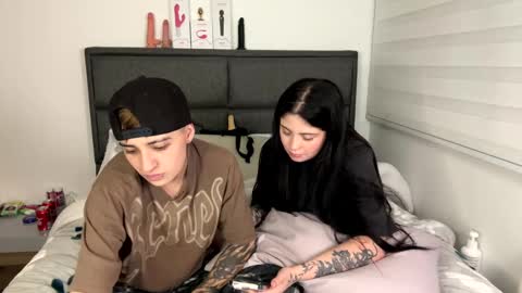 Laia online show from March 7, 2025, 8:23 am