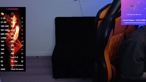 Laia online show from September 12, 2025, 12:33 am