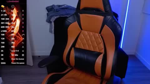 Laia online show from October 30, 2025, 4:36 am