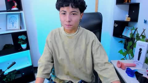 mathias online show from November 22, 2025, 2:10 am