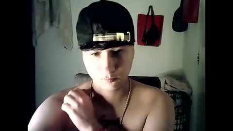 milan online show from November 25, 2025, 1:44 pm