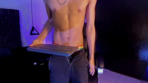 RALF online show from April 9, 2026, 4:23 am