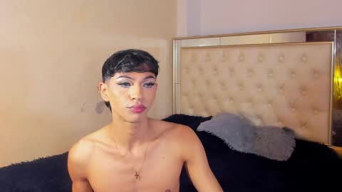 im_sebaslopez online show from April 19, 2026, 1:21 pm