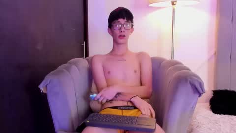 thomas online show from February 1, 2026, 1:42 pm