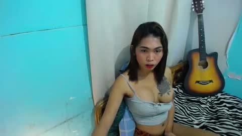 Snapshot of im_your_sexy_wifexxx chatting on November 28, 2025, 7:49 pm Ms. M online show from November 28, 2025, 7:49 pm