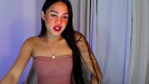 im_yourgirlnextdoor_venuz online show from September 11, 2025, 12:00 am