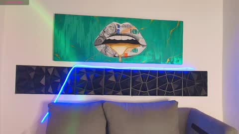 Snapshot of imconor chatting on December 28, 2024, 5:33 am imconor online show from December 28, 2024, 5:33 am