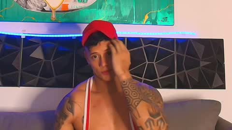 Snapshot of imconor chatting on February 12, 2025, 2:14 am imconor online show from February 12, 2025, 2:14 am