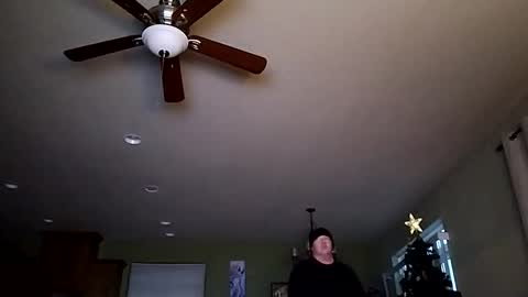 Iminyourroom online show from January 8, 2026, 12:46 am