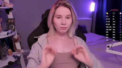 Mia online show from March 13, 2026, 10:55 am