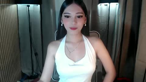 Snapshot of imyourlegalbaby chatting on October 8, 2025, 11:52 am Aki online show from October 8, 2025, 11:52 am