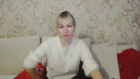 incredible_ariela online show from January 2, 2025, 11:20 am