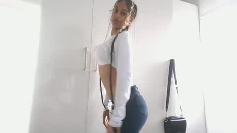 indanbella19 online show from April 24, 2026, 5:10 am