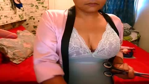 indian_blaze00 online show from January 11, 2025, 4:14 pm