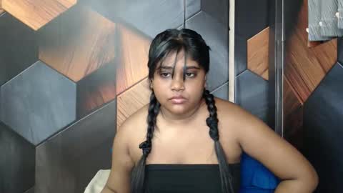 Melz online show from October 7, 2025, 6:32 am
