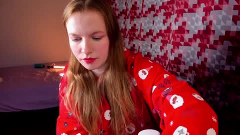 Snapshot of indian_summer_ chatting on December 6, 2024, 9:57 pm Melissa No Baby or bb sexy etc... online show from December 6, 2024, 9:57 pm