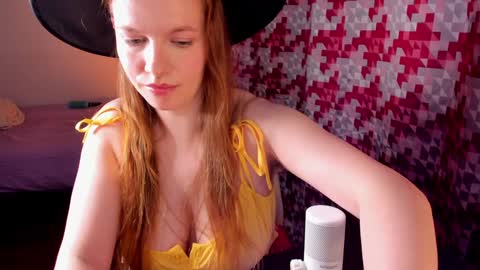 Snapshot of indian_summer_ chatting on December 11, 2024, 10:58 am Melissa No Baby or bb sexy etc... online show from December 11, 2024, 10:58 am