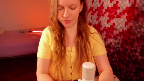 Snapshot of indian_summer_ chatting on March 5, 2025, 8:53 pm Melissa No Baby or bb sexy etc... online show from March 5, 2025, 8:53 pm