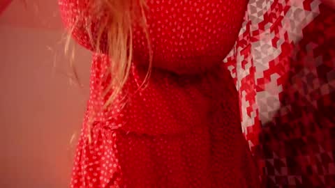 Snapshot of indian_summer_ chatting on March 7, 2025, 6:11 pm Melissa No Baby or bb sexy etc... online show from March 7, 2025, 6:11 pm