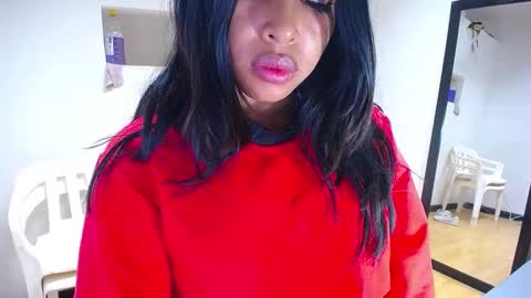 Snapshot of indian_whore18 chatting on February 12, 2025, 7:02 am indian_whore18 online show from February 12, 2025, 7:02 am