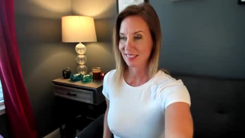 IndianaCooper - Showtimes - Mon-Fri 12pm and 930PM CST SatSun 930pm CST online show from September 9, 2025, 7:13 pm