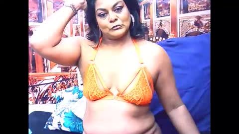 Snapshot of indiancherrypie chatting on December 22, 2025, 10:56 am indiancherrypie online show from December 22, 2025, 10:56 am