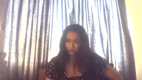 indiancutiexo online show from November 10, 2025, 8:24 am