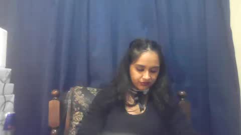 indiancutiexo online show from November 16, 2025, 5:18 pm