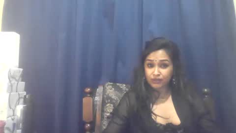 indiancutiexo online show from December 4, 2025, 6:16 pm