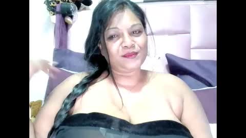 indiandelia online show from October 27, 2025, 3:54 am