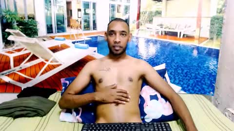 Snapshot of indianmagicmike69 chatting on October 28, 2025, 2:42 pm indianmagicmike69 online show from October 28, 2025, 2:42 pm