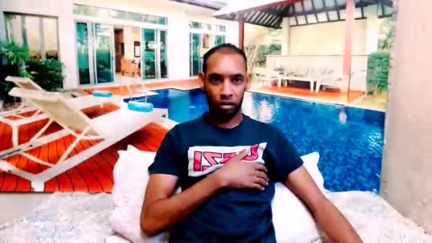 Snapshot of indianmagicmike69 chatting on November 12, 2025, 3:40 am indianmagicmike69 online show from November 12, 2025, 3:40 am