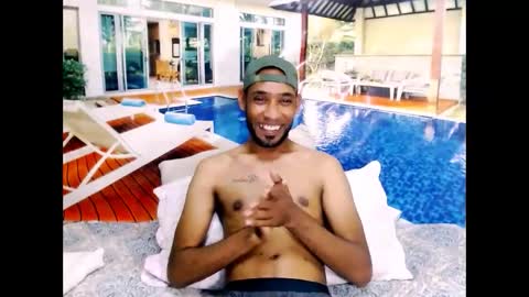 Snapshot of indianmagicmike69 chatting on November 12, 2025, 5:57 pm indianmagicmike69 online show from November 12, 2025, 5:57 pm