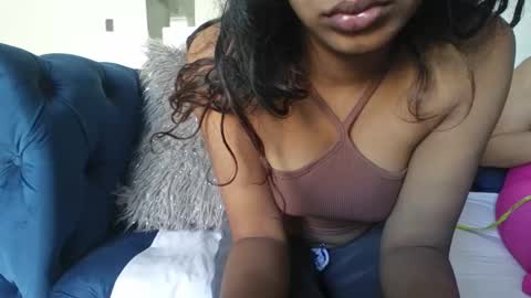 indianpandora online show from December 5, 2025, 6:11 am