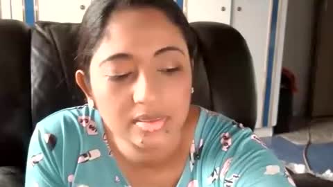 Indianpalgal69 online show from October 10, 2025, 5:17 am