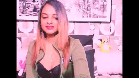 indianplaymate online show from October 3, 2025, 5:59 am