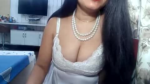 Snapshot of indianrads9 chatting on December 9, 2024, 6:34 am Radha online show from December 9, 2024, 6:34 am