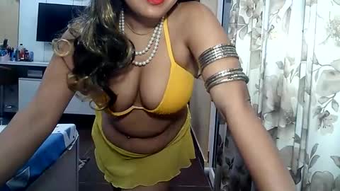 Snapshot of indianrads9 chatting on January 23, 2025, 1:24 pm Radha online show from January 23, 2025, 1:24 pm