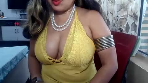 Snapshot of indianrads9 chatting on February 13, 2025, 7:56 am Radha online show from February 13, 2025, 7:56 am